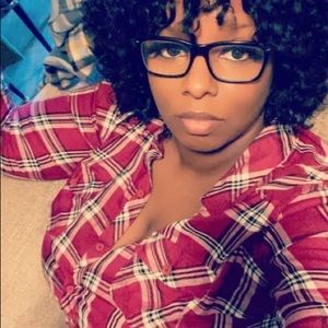 Meet your Posher, Megan